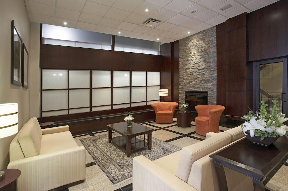 Hamilton Plaza Hotel And Conference Centre Esterno foto